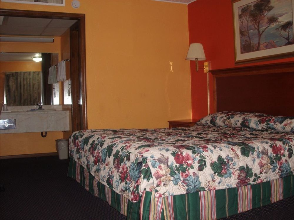 Trade Winds Inn Clinton Quarto foto