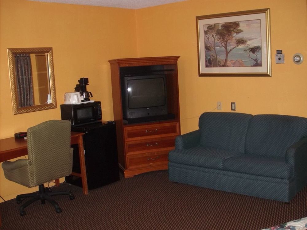 Trade Winds Inn Clinton Quarto foto